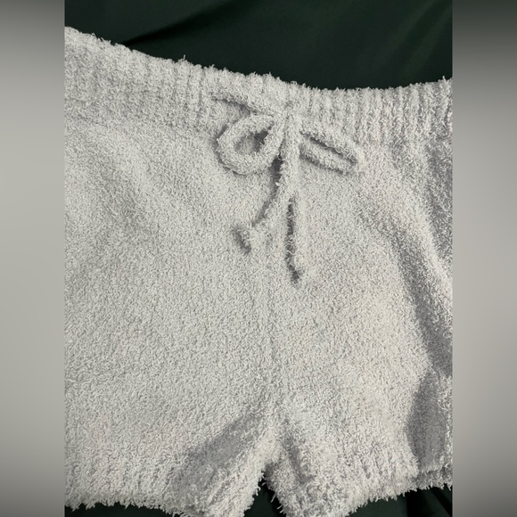 NWT Knit Top/Shorts Set - Picture 9 of 13